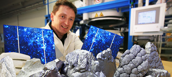 Fraunhofer Center for Silicon Photovoltaics